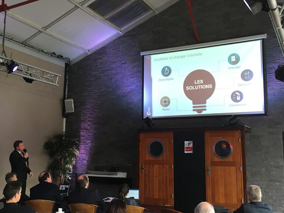 Daniel_Richet's tweet photo. Par son soutien national à l’@industrie_futur, par son volume de R&amp;D partenariale, par la consolidation de son réseau de proximité et par ses partenariats avec la quasi-totalité des régions, le Cetim a la capacité de déployer ces solutions. 

https://t.co/UBzLUh3zBZ https://t.co/2i4OQZ1tPd