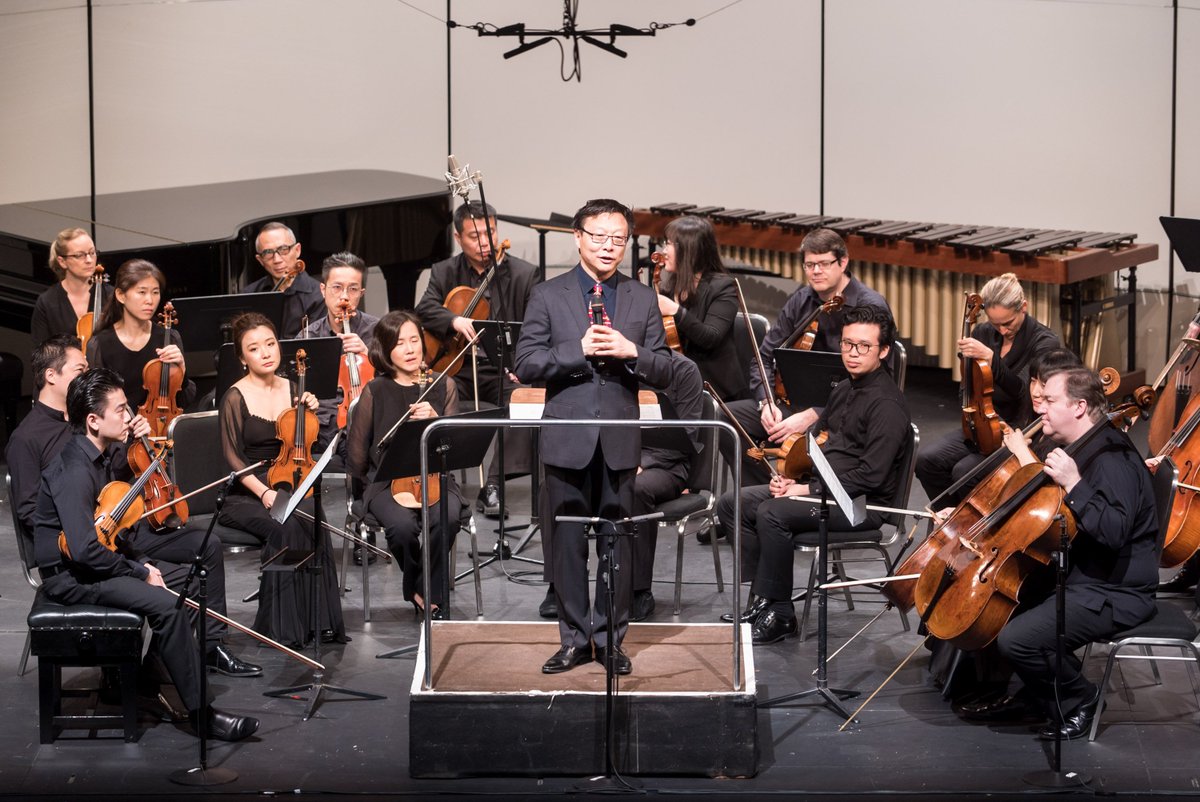 IC_HongKong's tweet photo. #IC2016 Ensemble-in-Residence, the @hkphilharmonic, has been nominated by @GramophoneMag (U.K.) as one of the ten nominees for the 2019 "Orchestra of the Year" Award. Use your right to vote and cast a ballot for Hong Kong Phil at the link below!
https://t.co/lI3rLyz73p https://t.co/UfbGJboOE0