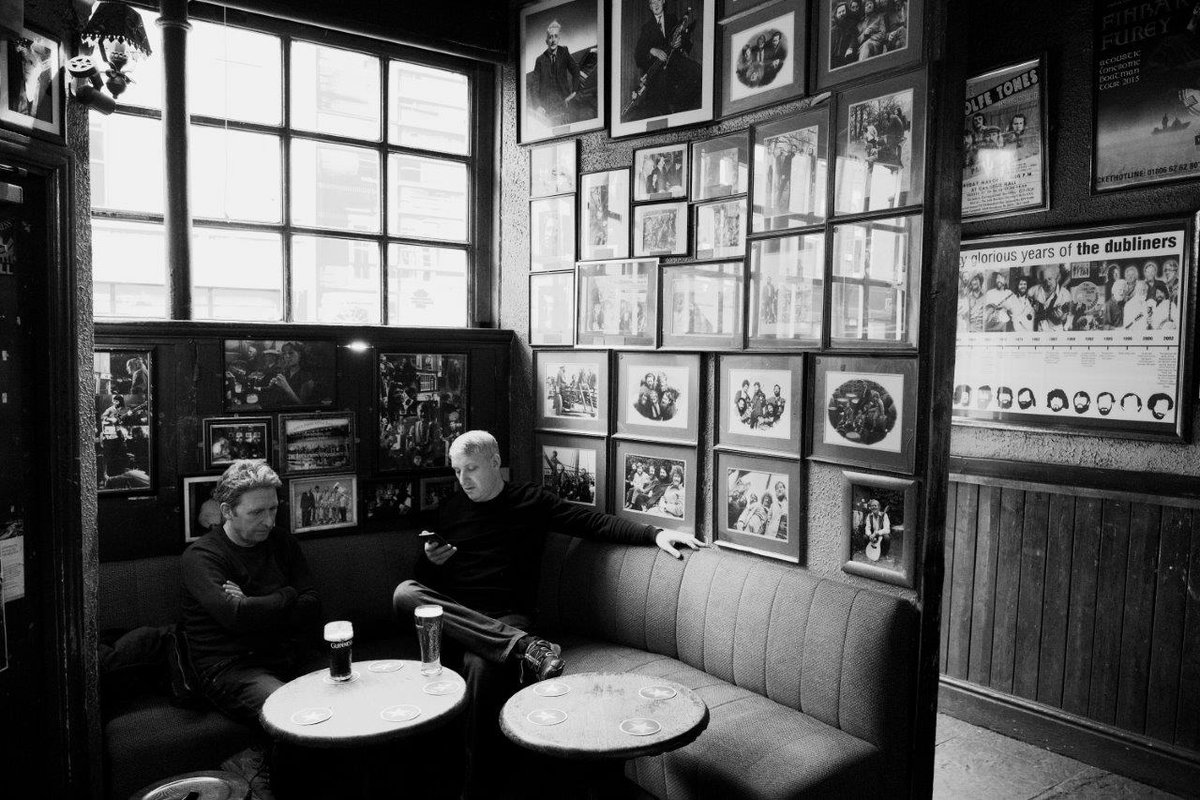 cjcallan333's tweet photo. More than a little chuffed to be placed runner-up in the @CBRE_EMEA Employee Urban Photo Competition (for 2nd year in a row). My image #lunchtimepints taken in @ODonoghues15 #pub #Dublin #blackandwhitephotography #streetphotography @FujifilmX_UK @CBRE_NI @CBRE_UK @CBRE_Ireland https://t.co/YsdwzkTWX0