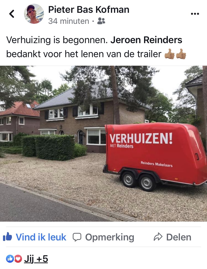 Jeroen_Reinders's tweet photo. Fijn als je een vriend van een vriend kan helpen ondanks dat hij zijn woning heeft gekocht bij een collega #makelaar 😇met onze #aanhangwagen #vanreinders https://t.co/KdYP76C56N