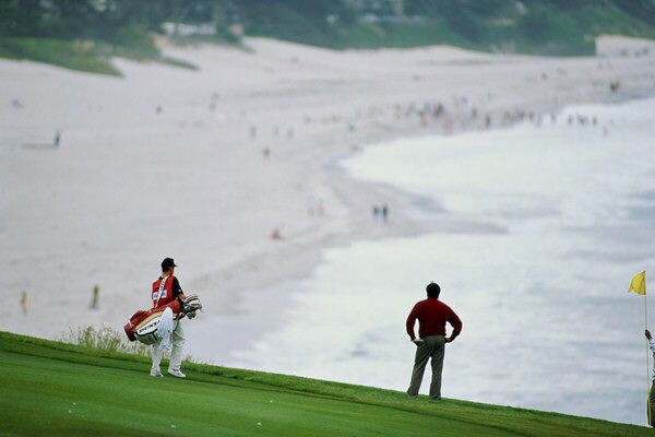 SeveBallesteros's tweet photo. Seve's debut @usopengolf took place at Cherry Hills in 1978, finishing T16. His best positions in this major were 3rd (1987), T4 (1983) and T5 (1985). On the left, at Pebble Beach in 1992. On the right, at Olympic Club in 1987. https://t.co/kcwMq6WSwI