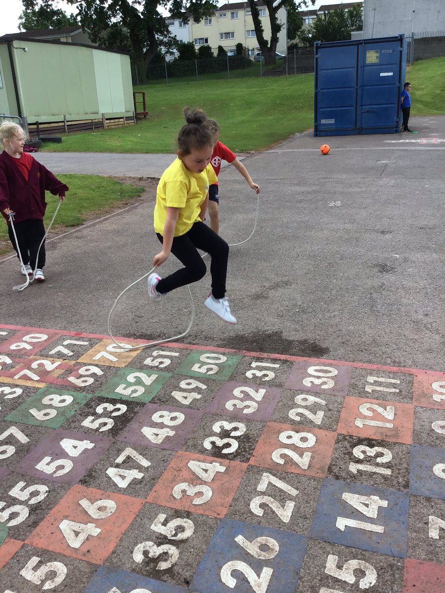 StDavidsCiWPrm's tweet photo. Foundation phase enjoyed taking part in the soccer aid playground/kick about challenge #reception #year1 #year2 #socceraid #playgroundchallenge #kickaboutchallenge #unicef https://t.co/2q4ZjrC3e7