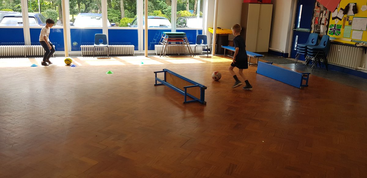 ButtonLane_'s tweet image. #3SP enjoying the #SoccerAidPlaygroundChallenge for @UNICEF