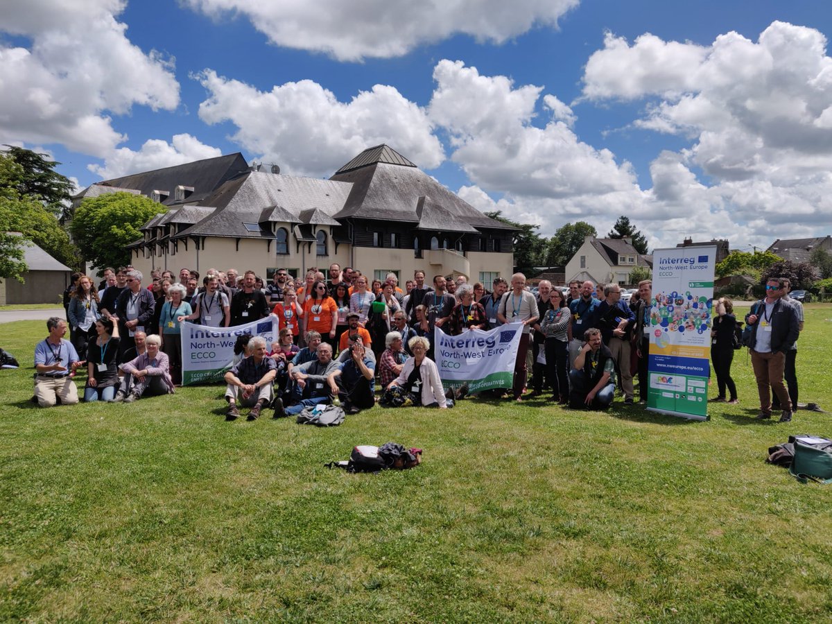 REScoopEU's tweet image. What an enthusiastic group gathering in Redon for the second day of #REVE2019 conference.  Always good #energy in the air when the European #CommunityEnergy network comes together 😊👍🌍🌞