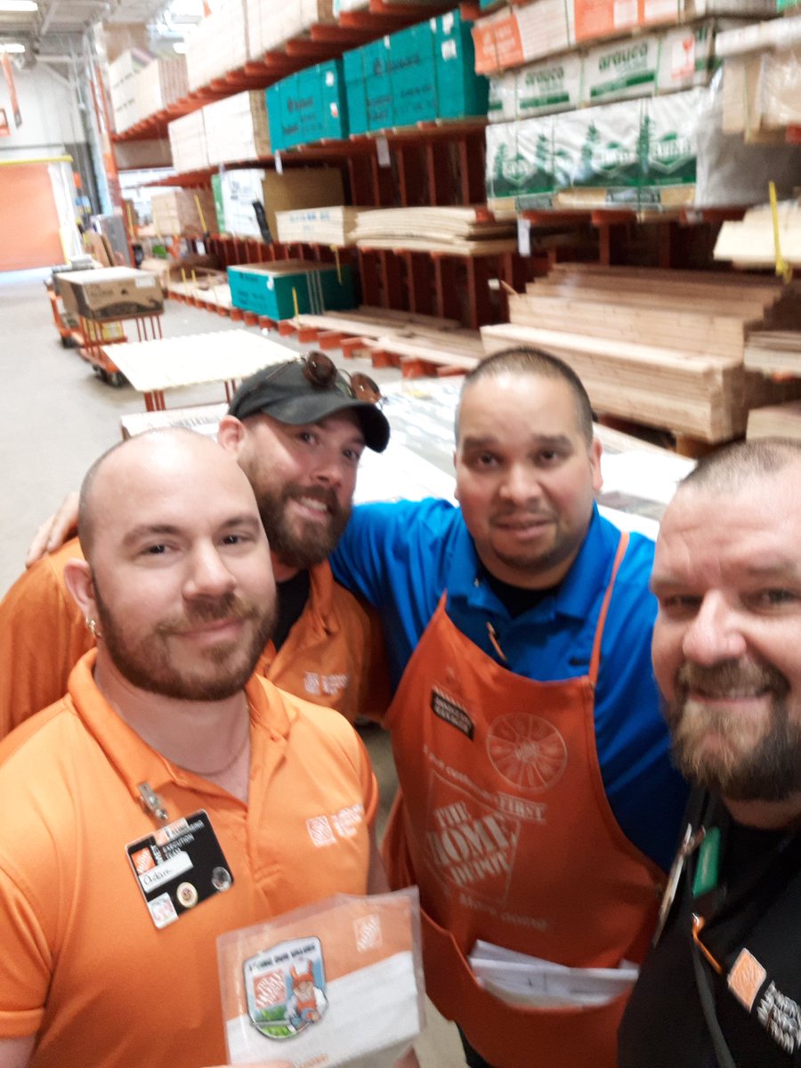 billchetyrbok's tweet photo. 930 MASM Matt Caez thanking MET members for excellent partnership. #njmetro #HomeDepot https://t.co/DysmfayaNh