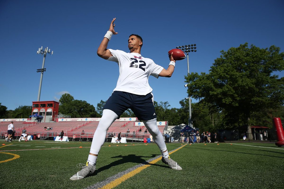 XFL_NewYork's tweet photo. 🏈🎯

#XFLShowcase https://t.co/BFsyyTvaEH