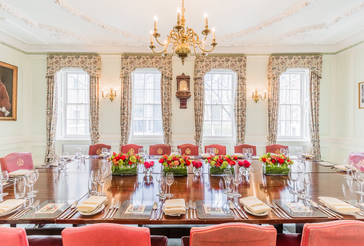 ITA Venues (@itavenues) on Twitter photo Elegance and sophistication in Devonshire Square, Liverpool Street. Coopers' Hall seats 22 guests beautifully on one boardroom style table. #finedining #privatedining #pdr #venuehire #cityoflondon #eventplanners #corporatedining #makeyourstagematter <a href="/CoopersCompany/">The Worshipful Company of Coopers</a> Elegance and sophistication in Devonshire Square, Liverpool Street. Coopers' Hall seats 22 guests beautifully on one boardroom style table. #finedining #privatedining #pdr #venuehire #cityoflondon #eventplanners #corporatedining #makeyourstagematter <a href="/CoopersCompany/">The Worshipful Company of Coopers</a>