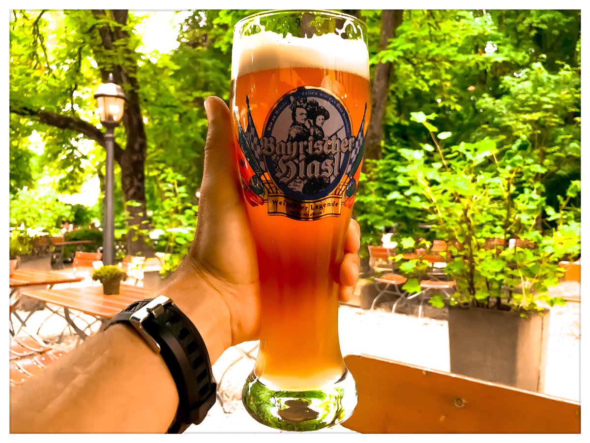 dominik_johnson's tweet image. to master the art of wine, have a beer! #SpringMusic