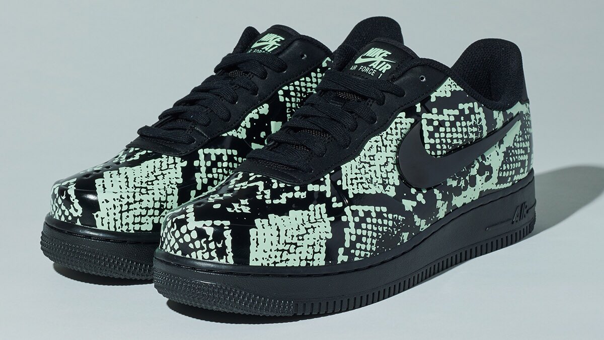 air force 1 foamposite pro cup snakeskin