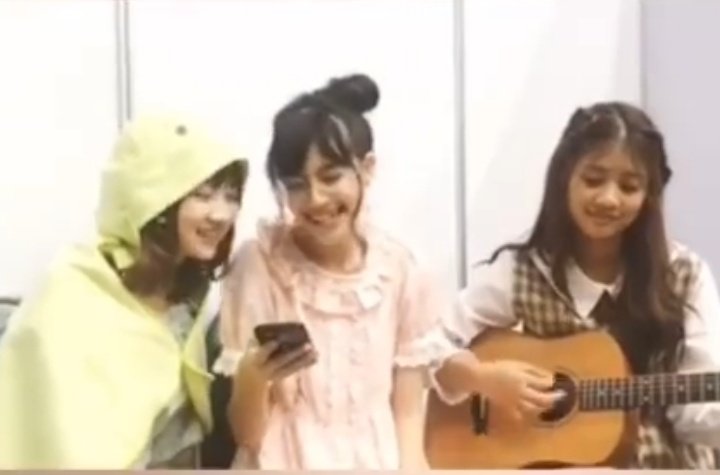 uossmii's tweet photo. ขุดเพลงมาฟัง ... Lost star 💫 ver.คุณไข่ซุมิโกะ แมวไส้กรอก และคุณหนูเคท #miniminimini 
https://t.co/sObEd74Qqw https://t.co/Wenq6ZxVX0