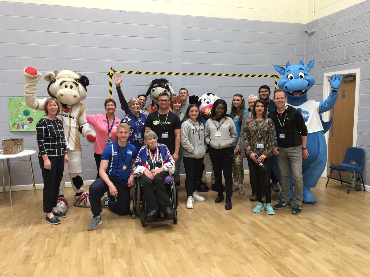 A huge thank you to all our volunteers today celebrating #LoveMKDAD and our special guest Val Williamson 
Lombard Willen Hospice Milton Keynes MKDons fitMK Milton Keynes College