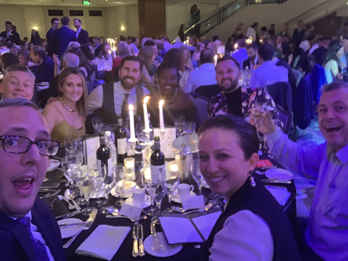 nicktinkercc's tweet image. boom boom boom everybody say AEO! Aeeeoooooo #aeoawards #cvent #eventprofs