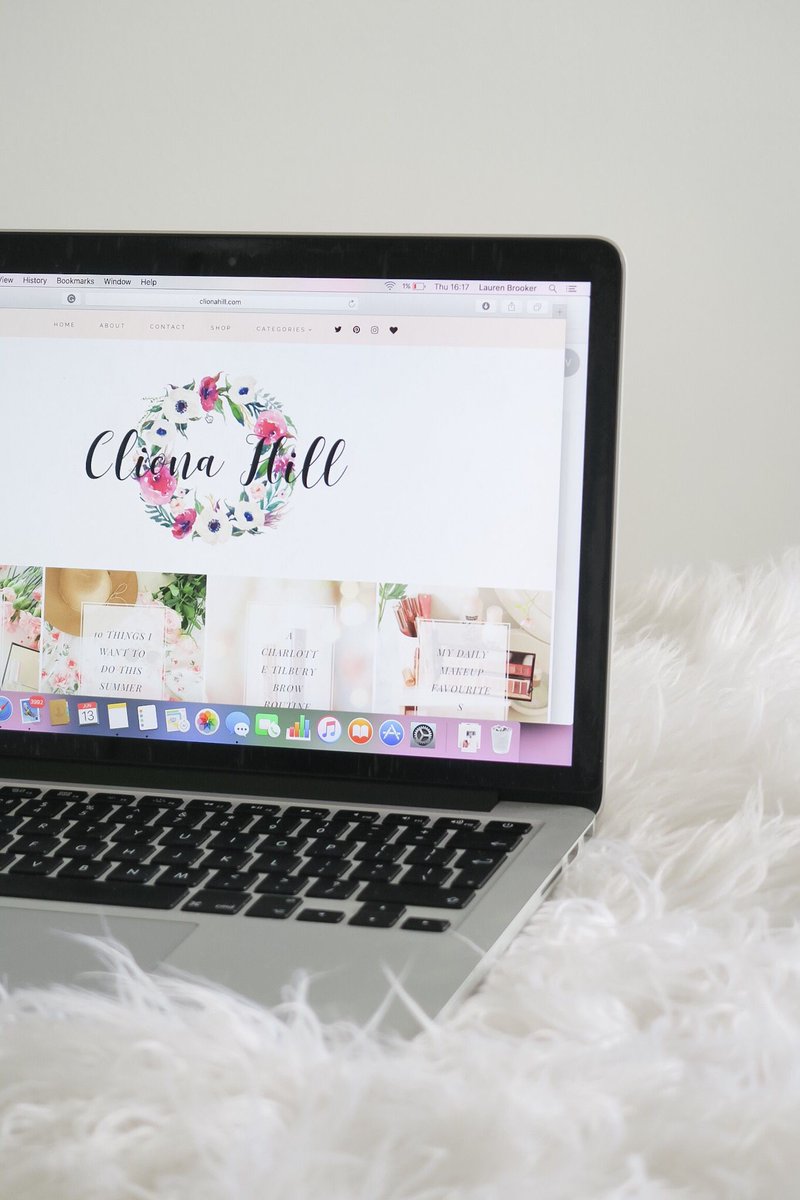 itslaurenvic's tweet image. Did you catch today&apos;s new part of my Meet The Blogger series?

I caught up with the lovely @ClionaHill 😊

buff.ly/2Wz8saJ

@sotonbloggers @allthoseblogs #SmallBloggers_RT #bloggerstribe