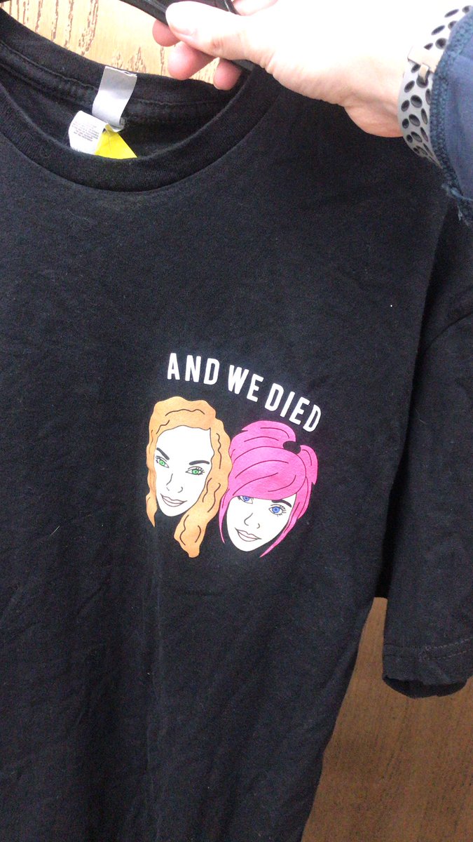 KelseyLParker's tweet photo. @carlyincontro @eringilfoy I found y’alls merch at a Salvation Army and am honestly pissed at whoever donated it but I’m also glad I can give her a new home🤩🤩 https://t.co/Dq0iXpJKXW
