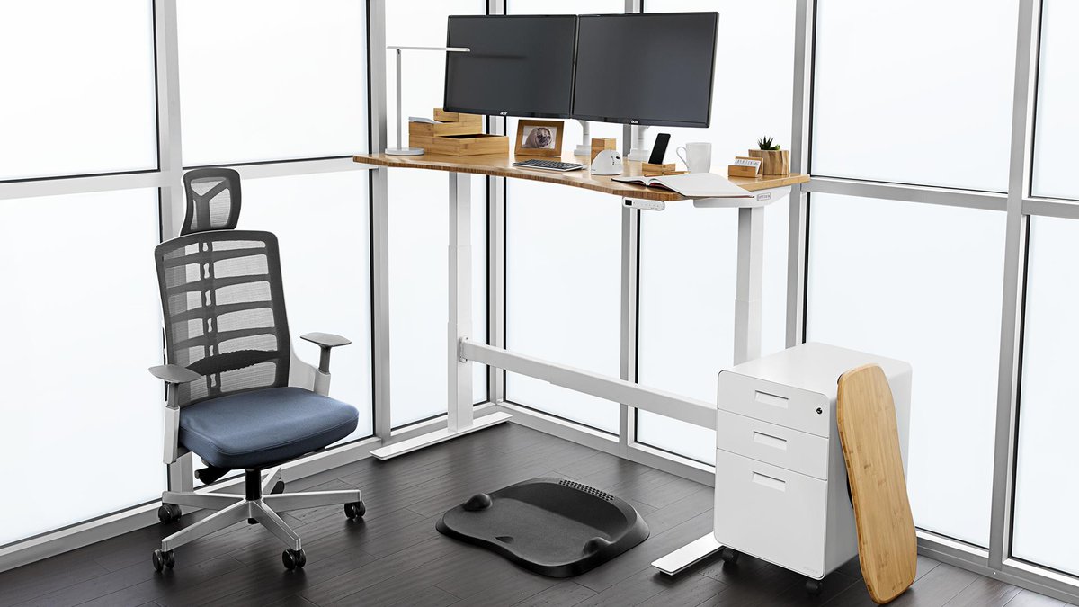 The UPLIFT V2 Commercial Standing Desk Frame features a host of innovative features like 48 accessory mounting points, a stability crossbar, and a wider range of height adjustment to help you get more done.

buff.ly/31yH3cM