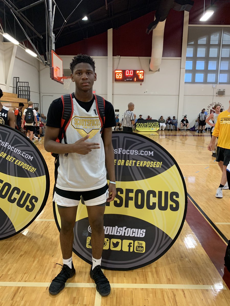 ScoutsFocusNC's tweet photo. Elijah Fisher of Crestwood Prep (Canada) is a big time player and he showed it today. He’s one of the youngest kids in camp playing like a vet. 6’6, physical, and can handle it! Class of 2023 😳 https://t.co/tWMqZ3kwAE