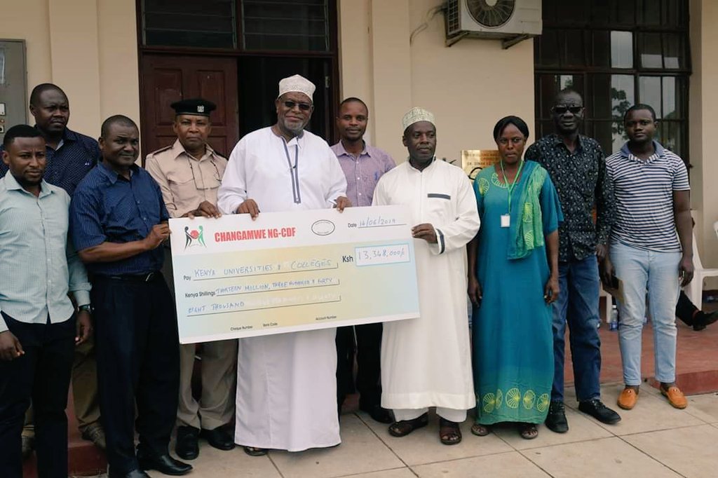 Officially launched the Changamwe NG-CDF Universities and Colleges bursary award program at Ahmed Mwidani TTI. A total of Ksh13,348,000/- was disbursed to 1187 beneficiaries with those pursuing degrees receiving 15,000/-, Diploma - 10,000/- and certificate - 8,000/- respectively.