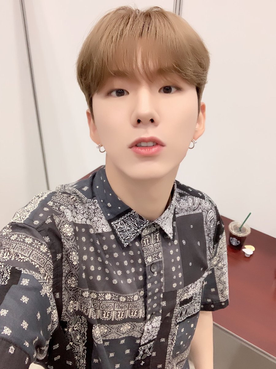 kihyunfrancefan's tweet photo. [14.06.2019] // TWITTER

[#KIHYUN] " Monbebe !!!!! J'étais vraiment heureux aujourd'hui !!!!! On se voit demain !!!!"

----
Cr : @Official_MX_jp 
Jp > Fr : Kihyun France
#Mirioux https://t.co/gCgXlNACrk
