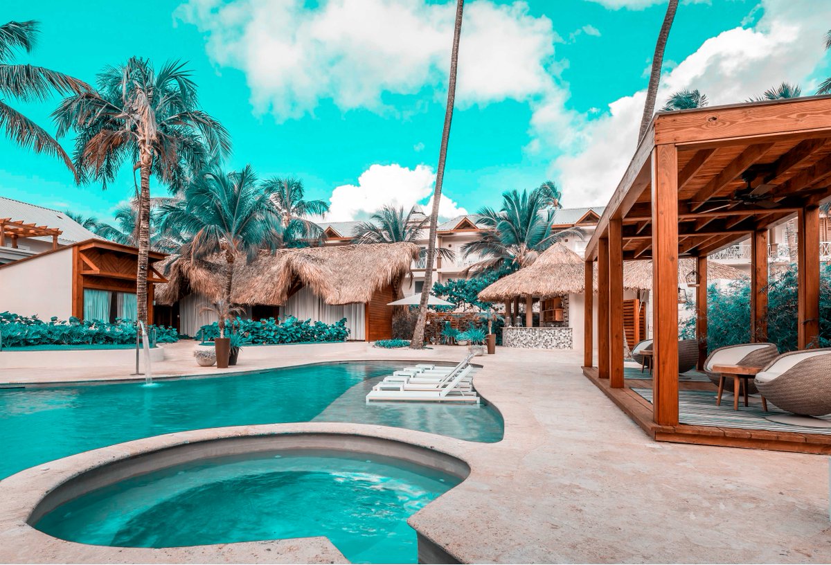 ¿Te apetecen unas vacaciones solo para dos y a mitad de precio?
De junio a agosto, Be Live Punta Cana Adults Only os espera para que disfrutéis del descanso en pareja en sus exclusivas instalaciones. ¡No esperes más! Reserva ahora 🛎👉 bit.ly/2IFMGNE