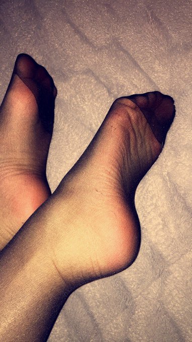 What&rsquo;s your fantasy?🖤🖤 #toes #toespread #Softsoles #FootFetishCommunity #footfetishgroup #footgoddess<a href="/tag/toes"class="tags">#toes</a><a href="/tag/toespread"class="tags">#toespread</a><a href="/tag/softsoles"class="tags">#Softsoles</a><a href="/tag/footgoddess"class="tags"><span>#footgoddess</span></a><a href="/tag/footfetishgroup"class="tags"><span>#footfetishgroup</span></a><a href="/tag/footfetishcommunity"class="tags"><span>#footfetishcommunity</span></a>