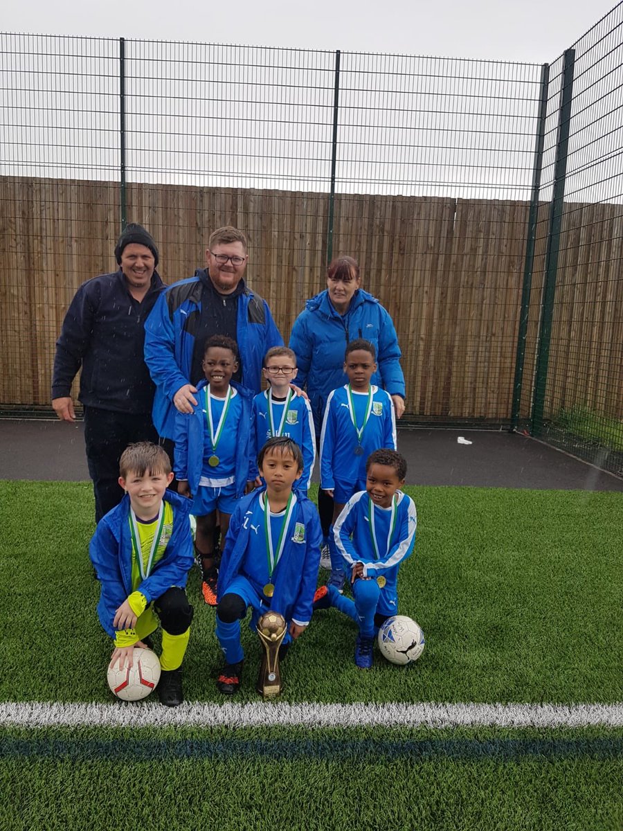 FcMoston's tweet photo. Well done to Moston valley u7s on their end of season tournament ⚽️ #mostonvalley #football #u7s https://t.co/Wrg8YAE9OV