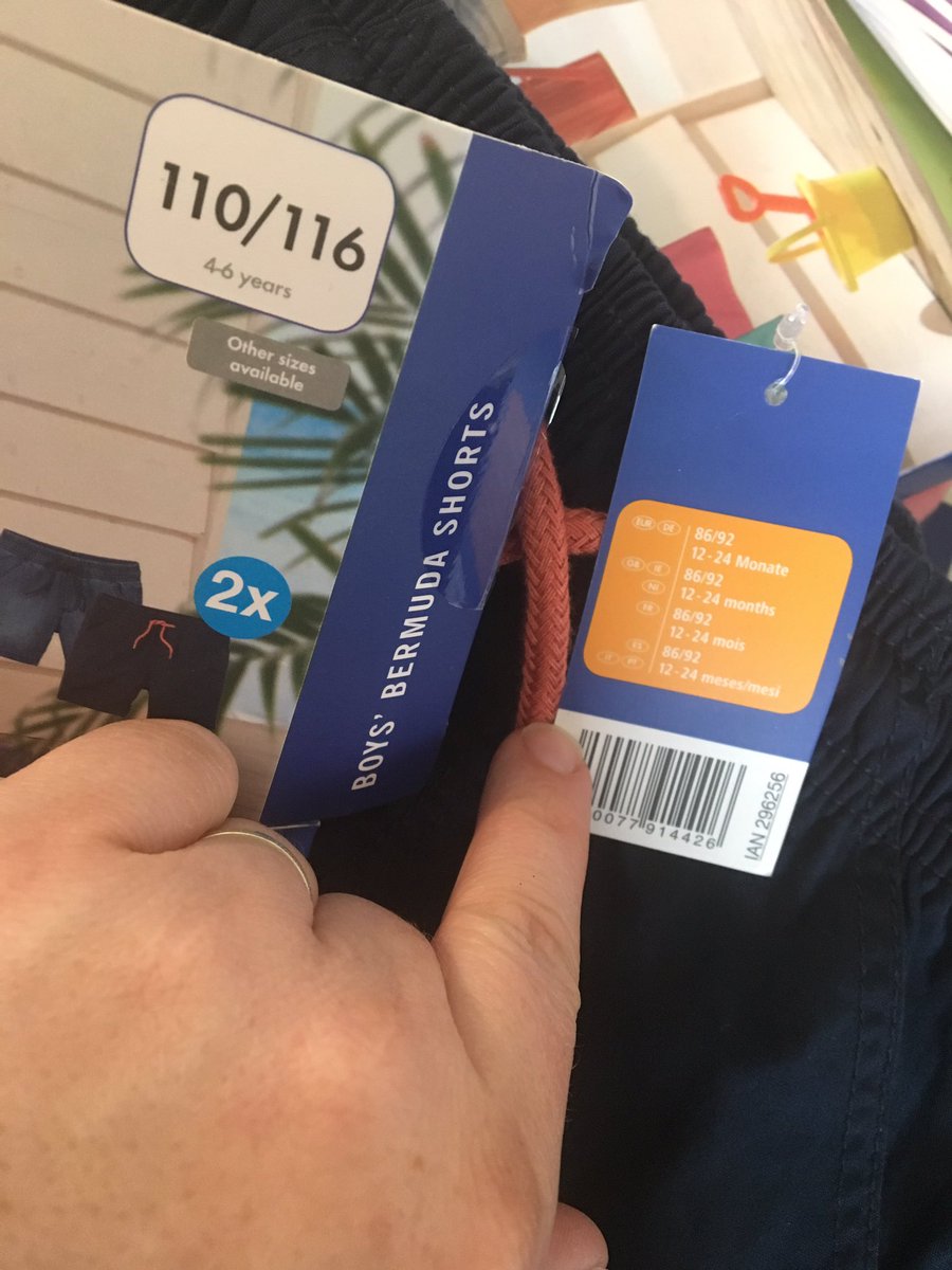 amy225's tweet image. @LidlGB when you get home and the shorts you have brought have been packaged in the wrong size and your closet Lidl is 30 mins away #wrongsize #lidl #help