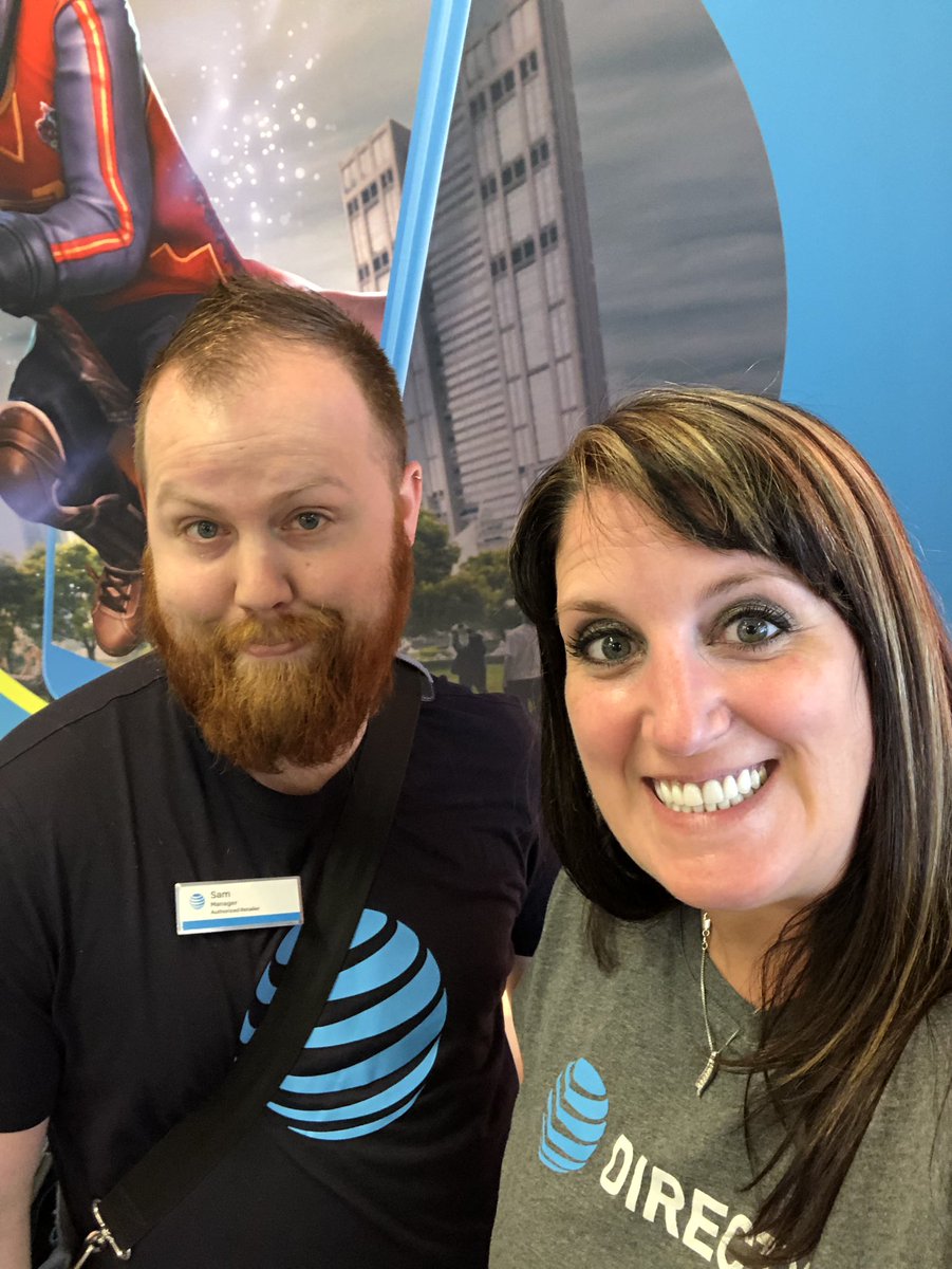 MidatlCumberlan's tweet photo. Partnering up with our sister store @ATTProtel and selling a premium this morning!!!  @MidAtlStatesREx @GlowinskiT @MrsJaronfelder @404girl #MASignitesJUNE https://t.co/xXO8Ap2uwJ