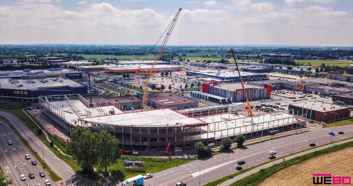 LOODS 5 DUIVEN | Vorige week zijn de eerste Steigerloos® Bouwen gevelelementen geplaatst bij Loods 5 te Duiven. Over 4 weken zijn hier 180 WEBO elementen gemonteerd!  

<a href="/aandestegge1/">Aan de Stegge Twello</a> - <a href="/loods5/">Loods 5</a> - <a href="/weborijssen/">WEBO</a>