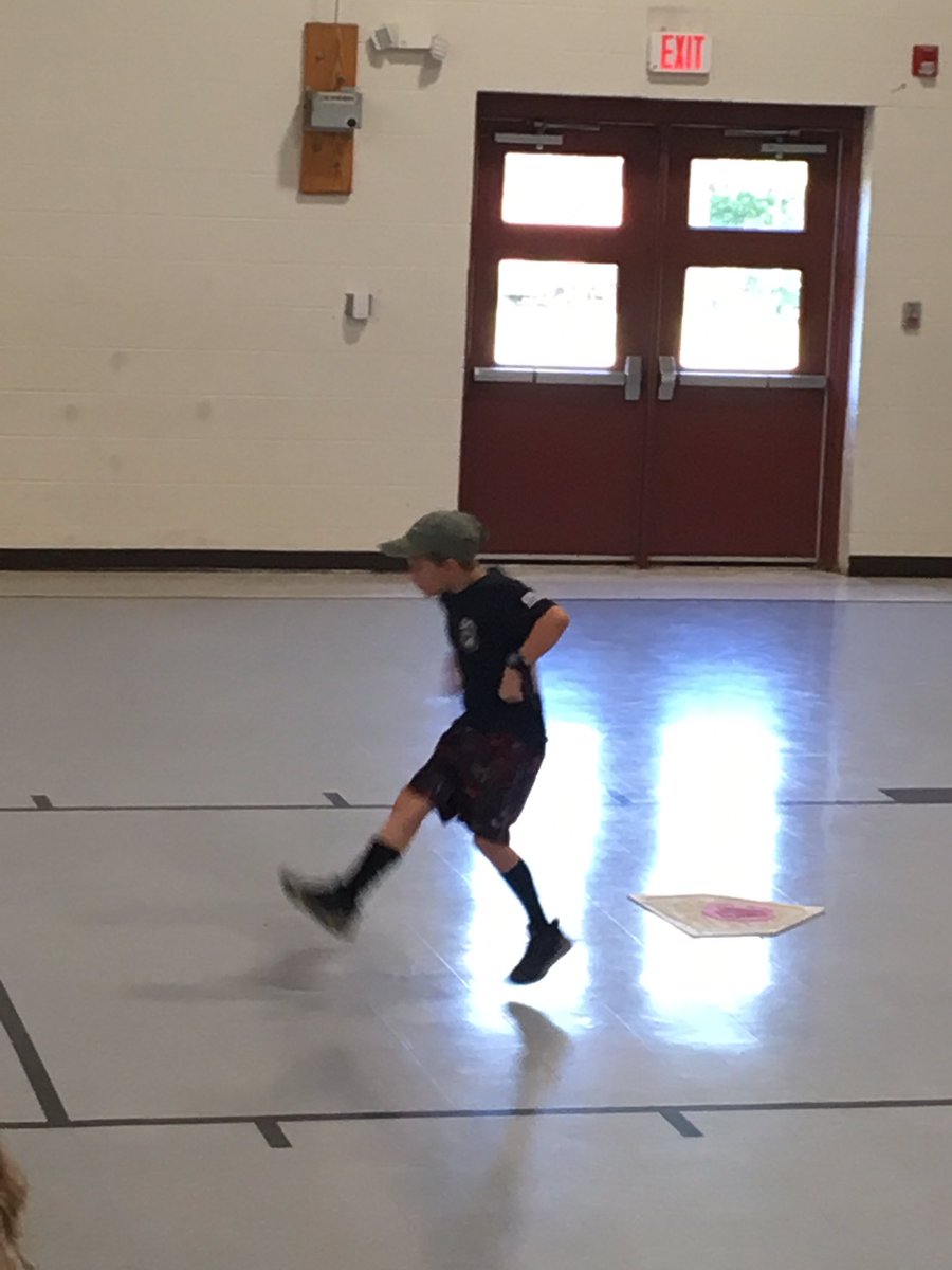 HolyGirl22's tweet photo. It’s our last day of #SummerExpress with @overseerced! We’re having unlimited fun on top of the learning fun we’ve experienced throughout this program! @ESIWildcats @hassell_joey @HaywoodSchools @yblivelaughlove Have a wonderful and safe summer, everyone! #ItsBeenGreat! https://t.co/LomXaIwYho