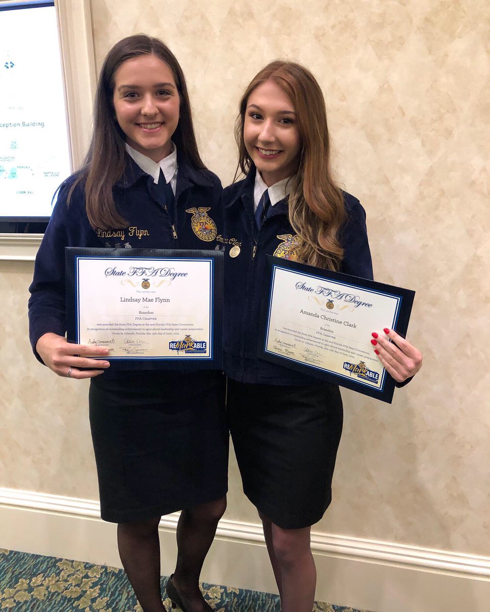 Congratulations Lindsey and Amanda for earning your FL State FFA Degree! #EaglePride #SoaringToGreatness @SparanoBHS <a href="/lrw421/">Lauren Walden Ebert</a>
