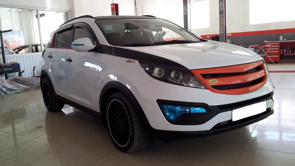 OnlyAuto tweet media