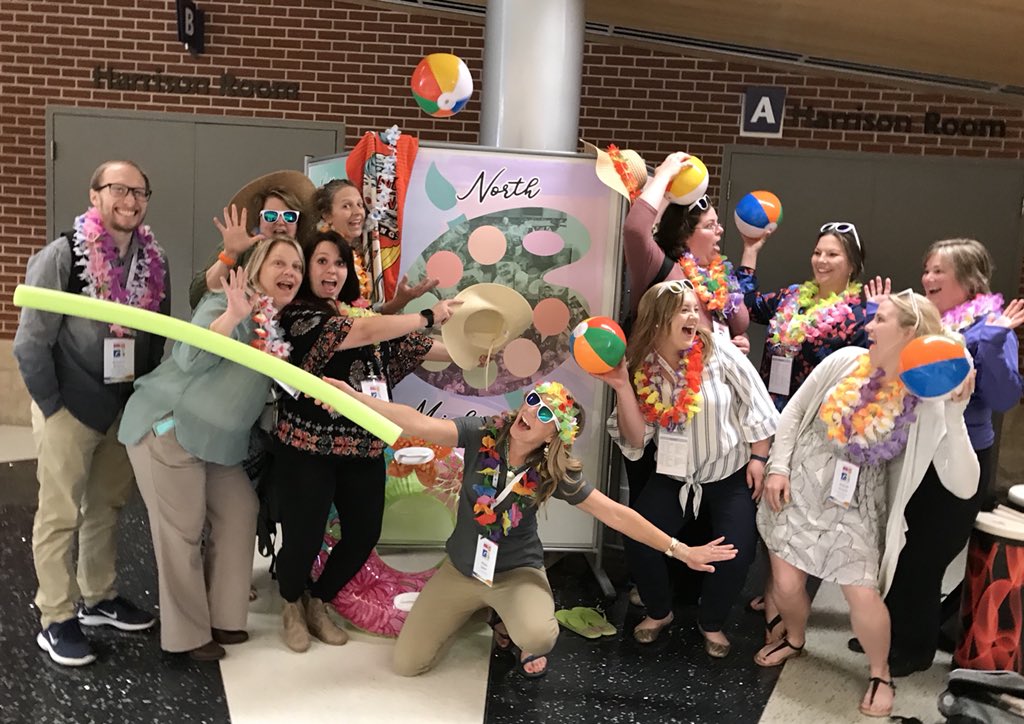 AlyssaSpicer3's tweet photo. These are my people!! Best job ever! #GoTeamNorthMichigan #MILife #InspirationFEST2019 @CyndiTaplin @PeteBrogger @TomAlaimo2 https://t.co/rN28OKOw0W