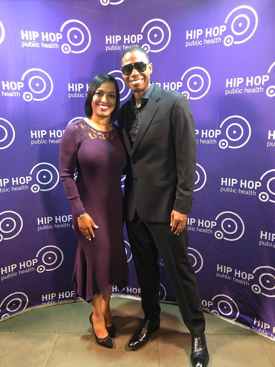 itsbbrooks's tweet photo. Oh what a night @HHPHorg  @lorirosebenson @RealDougEFresh @hiphopmd @MrChuckD @ashanti  Thank you #hiphoppublichealth for empowering our youth to make healthy choices and live full lives through the transformative power of music. #healthykids #hiphop https://t.co/LctxYnk8zC