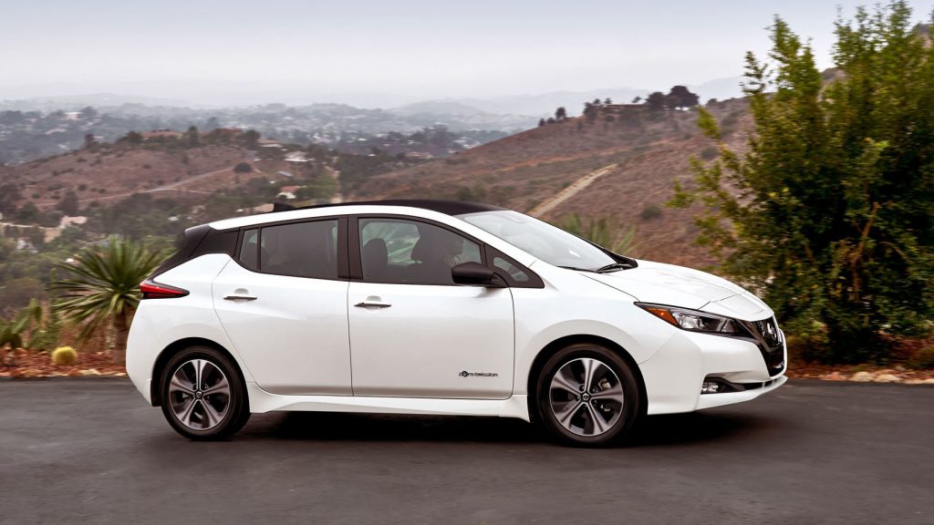 soloautos's tweet photo. #Nissan LEAF 2019: 7 apuntes
Más información 👉 https://t.co/Ey1Lkv8nan
@Nissan_mx #LEAF2019 #7Apuntes https://t.co/ZtxQucDHhW