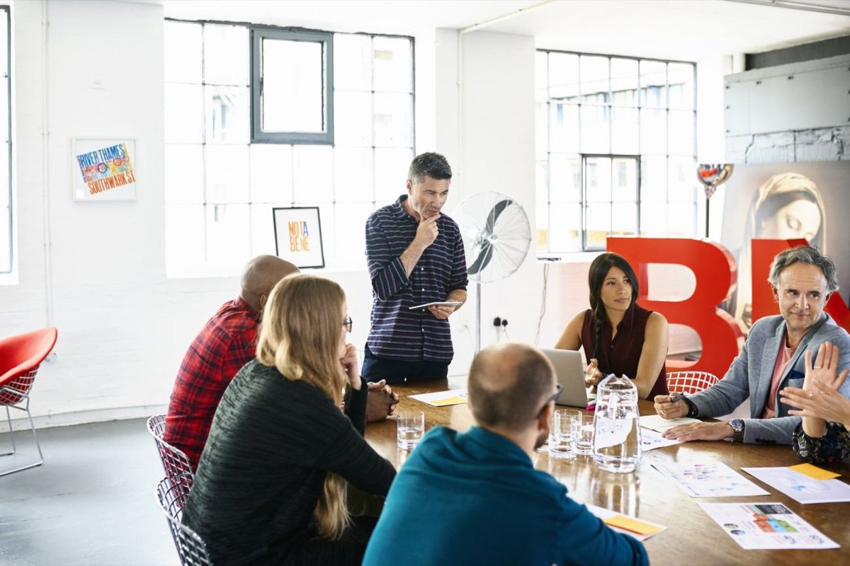 The 5 Types of People You Need on Your Team When Starting a Business entm.ag/ezl #socialmedia #digitalmarketing #contentmarketing #growthhacking #startup #SEO #ecommerce #marketing #blogging #infographic #deeplearning #ai #machinelearning #bigdata #datascience