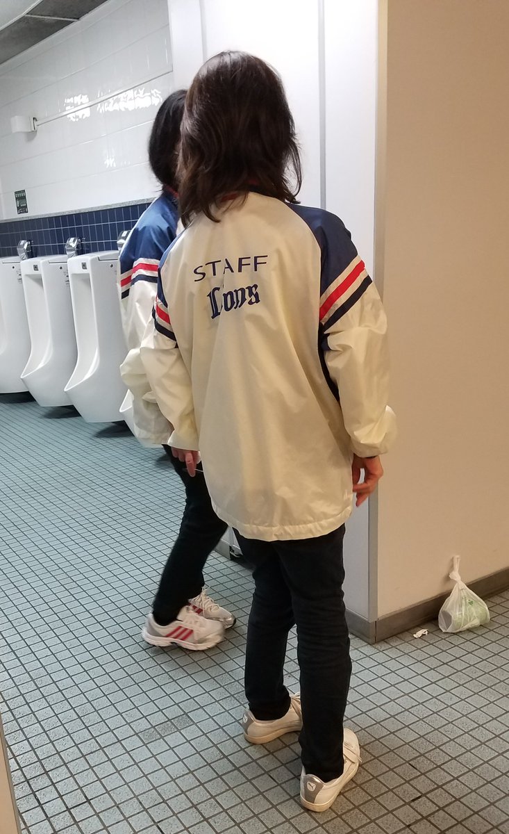 怒りの平和社会 とある公共施設のトイレに出入りする女性清掃員 これが逆に女子トイレに男性清掃員に出入りしていたら問題になるのに