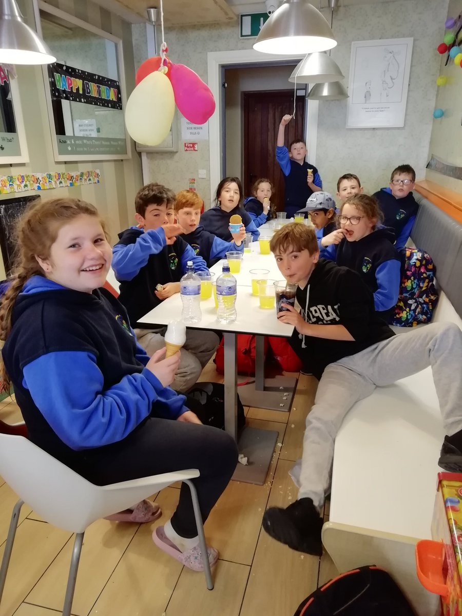 behyschool's tweet photo. 4th class Behy N S had a brilliant day in Enniscrone #7thwavesurfschool #maplemoose https://t.co/vRVvXRufEr
