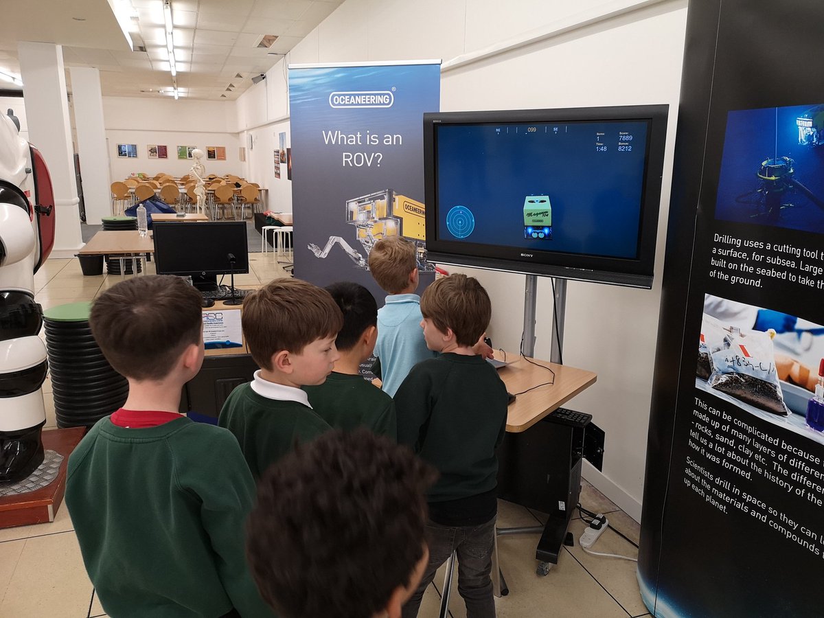 MrGrayGreenbrae's tweet photo. P2/3 and P2 had a great time at Aberdeen Science Centre today! Thanks to @GreenbraePta for partly funding our trip! @MissSmart14 https://t.co/UtRSmDctp4