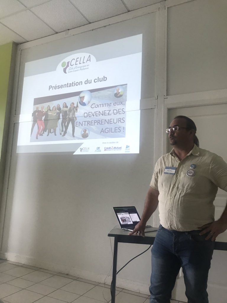 NumericCampagne's tweet photo. @desjeuxcreation nous présente le @clubcella, le club d’entreprises Loire Layon qu’avance qui promeut l’activité économique sur le territoire. 

Avec @monagraphic, le CELLA est à l’initiative cette année encore du #NALC2019. https://t.co/FvstM7NuAv
