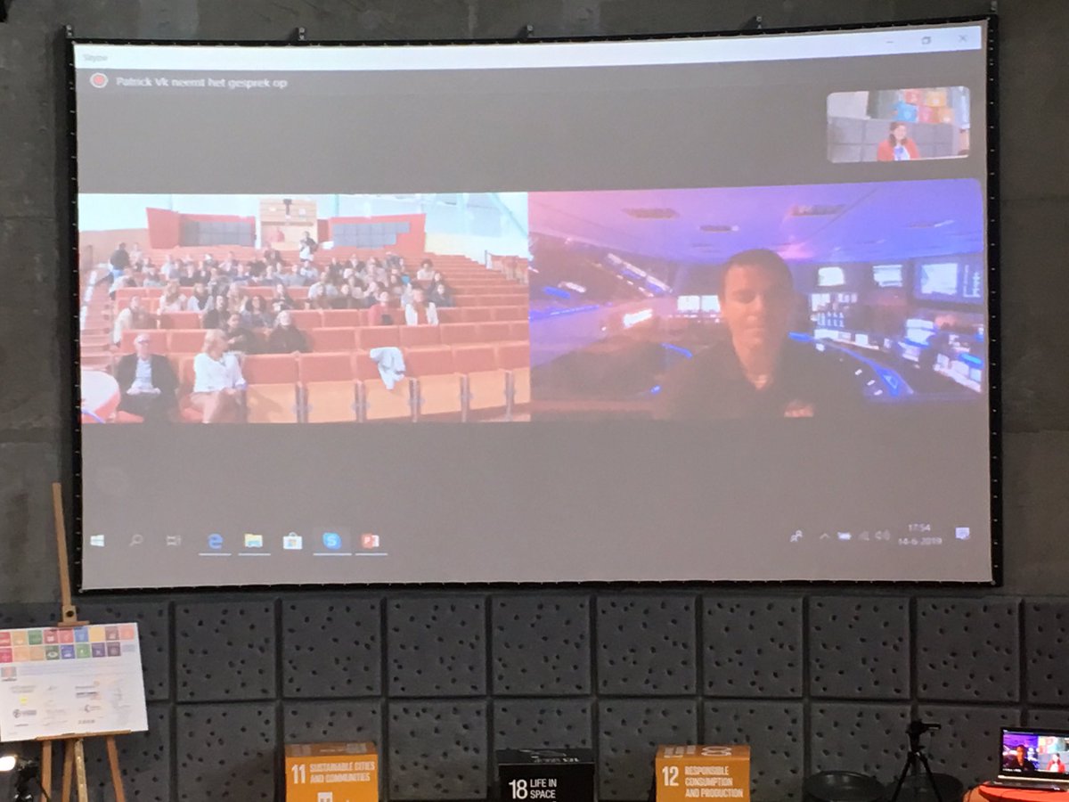 EstherLoopt's tweet image. Live connection with @NASA ! #SDGGeneration @studyWHC