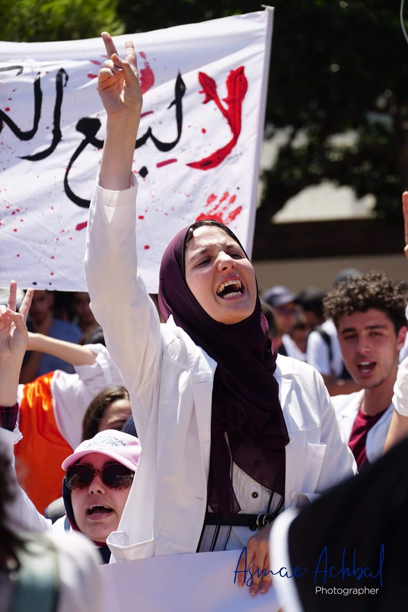 SabrinaRadi's tweet photo. I am a medical student and i want to raise up the health sector on my country!!
#DoctorsUnderOppression https://t.co/akgF4h0yn5