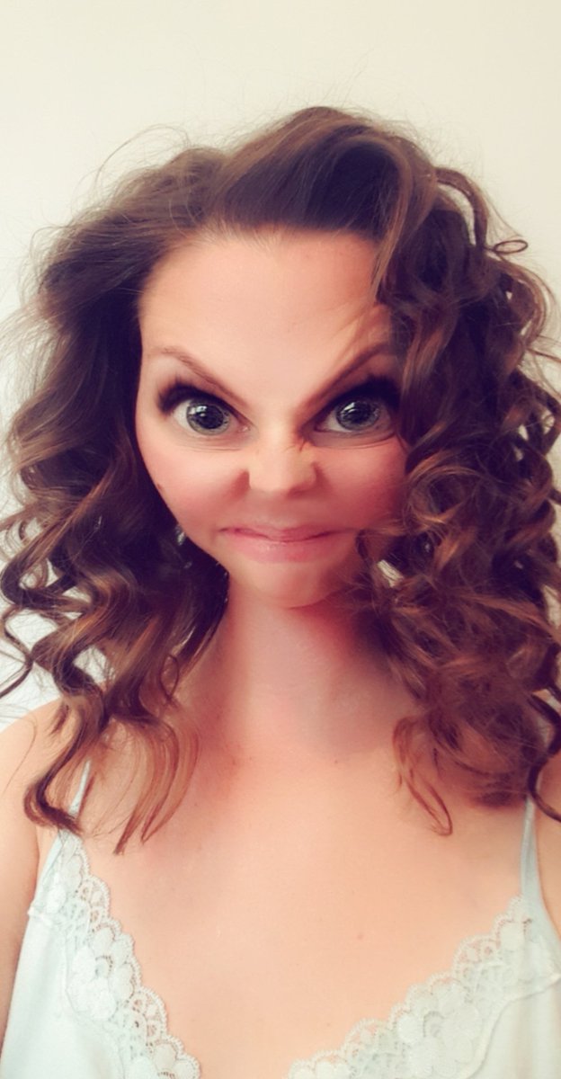 LucyD_Wilson's tweet photo. Channelling my inner Scary Spice #spicegirls https://t.co/JjUcD6ZrnF