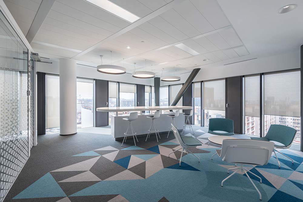 Erfreuen Sie sich an dem außergewöhnlichen und flexibel anwendbaren Design von ‚Formwork‘ in dieser Installation bei <a href="/thalesgroup/">Thales Group</a> in #Bucharest 

Weitere Projekten finden Sie hier: bit.ly/2EbkMrU

#entdeckemilliken #freitag #officedesign