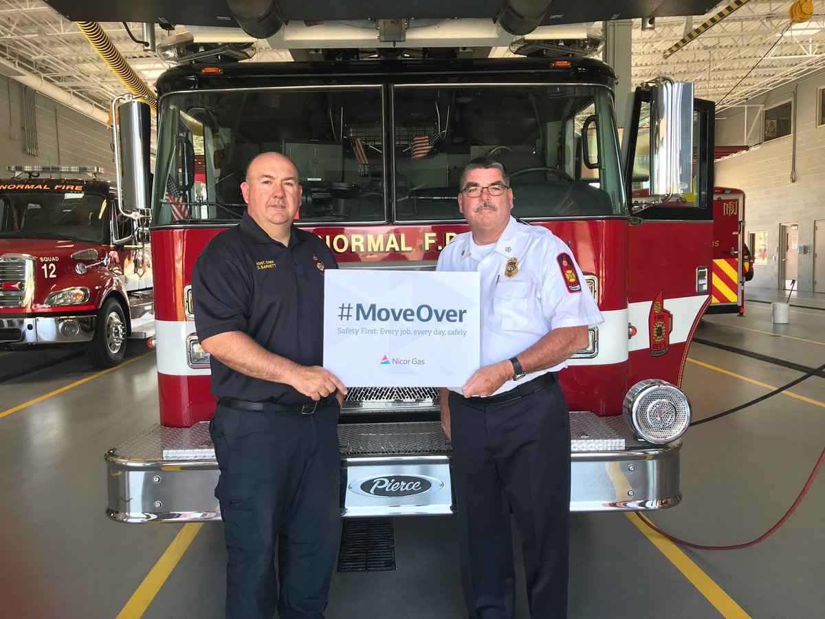 Nicor_Gas's tweet photo. Nicor Gas crews work every day to keep you safe so please help keep our first responders at the City of Bloomington Fire Department and the City of Normal Fire Department safe and #MoveOver. #NationalSafetyMonth https://t.co/pDDqjV4FTg