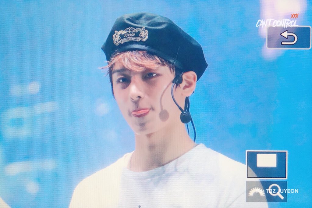 cantcontroljy's tweet image. 190614 대존잘 대가리깨 #THEBOYZ #더보이즈 #주연 #JUYEON #통제불능