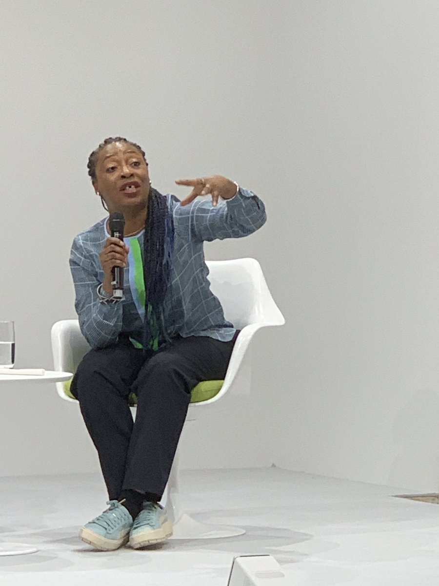 LisaRM_B's tweet photo. Art Basel Conversations: observations on where ideas come from. Otobong Nkanga influenced by all around so it’s not just one pure artist’s idea ‘My ideas are messed up!’ https://t.co/y48ezueGil