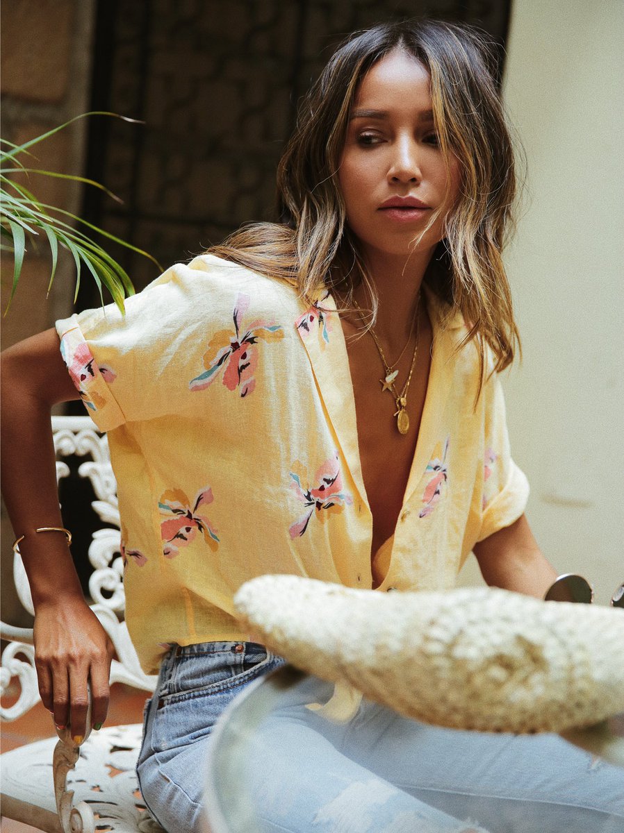 rails_clothing's tweet photo. summer florals | marley eden via @sincerelyjules | #railssummer | shop now, https://t.co/J8sJQGaFQi https://t.co/uPIsmoVW8Q