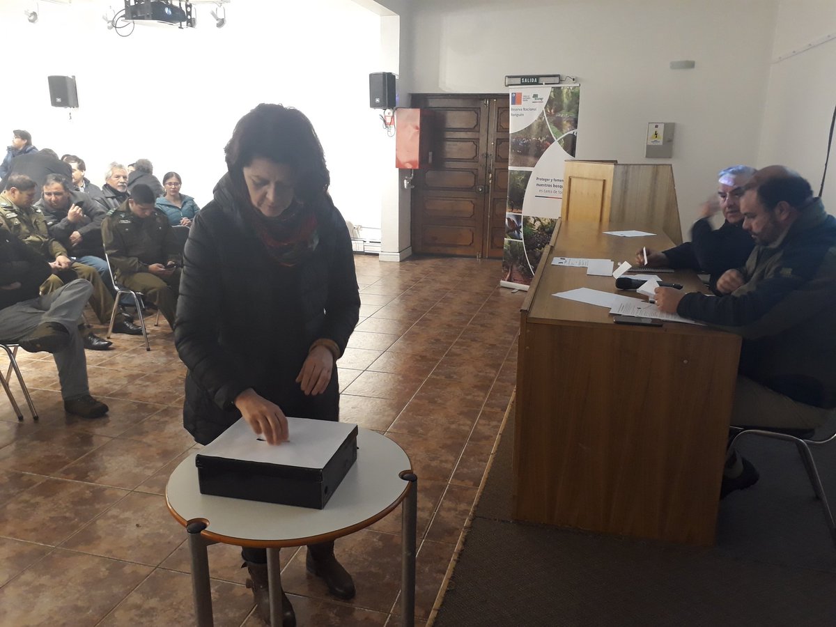 ➡️[CONCEPCIÓN] Luciano Pérez de <a href="/codeffchile/">CODEFF Chile</a> y Rodrigo López de la ONG Aumén, nuevos presidente y vicepresidente, respectivamente, del Consejo Consultivo de la Reserva Nacional Nonguén🌳 Elección 🗳✏se realizó hoy durante la sesión de este consejo, cuya secretaría lleva CONAF.