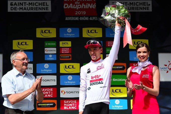 White Jersey: ✅ Thanks to the team for the support! We will try to keep it. #Dauphine