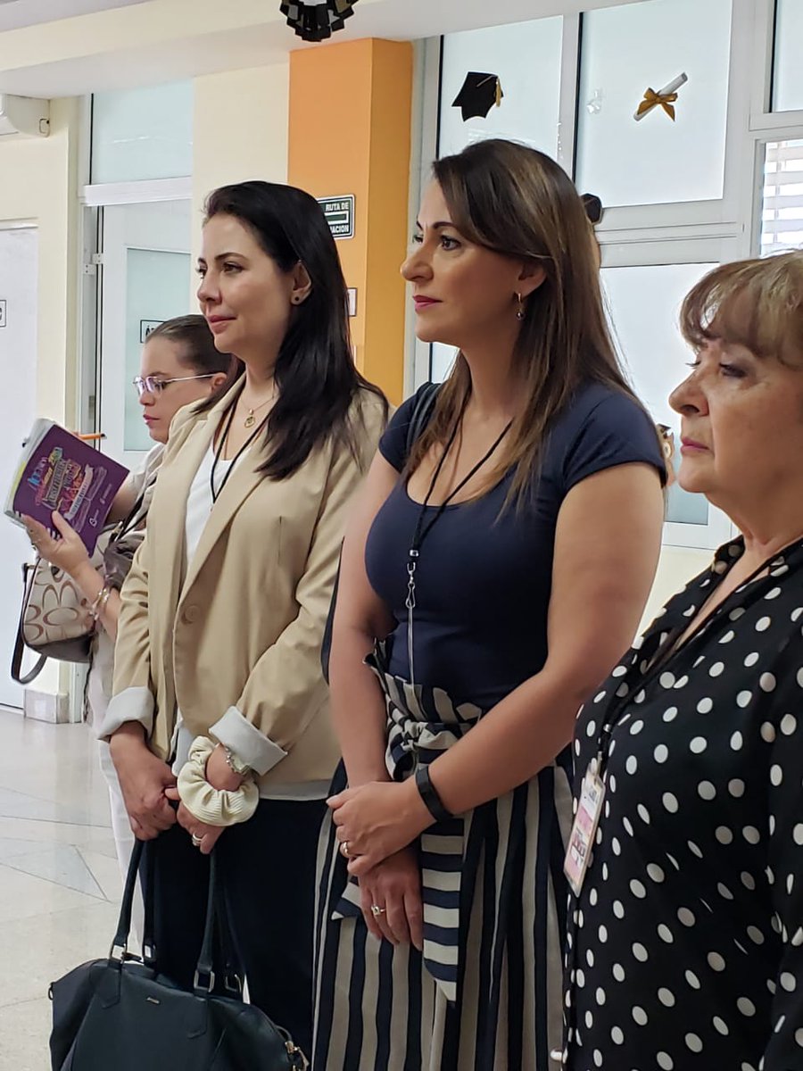 LeonorOtegui's tweet photo. Muchas gracias a las y los directivos y a todo el personal del CENDI 4 
Génaro Vázquez por recibirnos hoy en sus instalaciones

Nuestra visita fue muy enriquecedora

#EstoyDeTuLado

@DipLiliSarmient 
@LizetteContigo https://t.co/gbgRrLvOoa